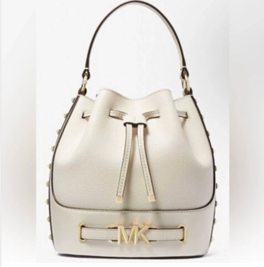 Michael Kors Reed Medium Studded Bucket Bag Light Cream NWT + Card Holder"